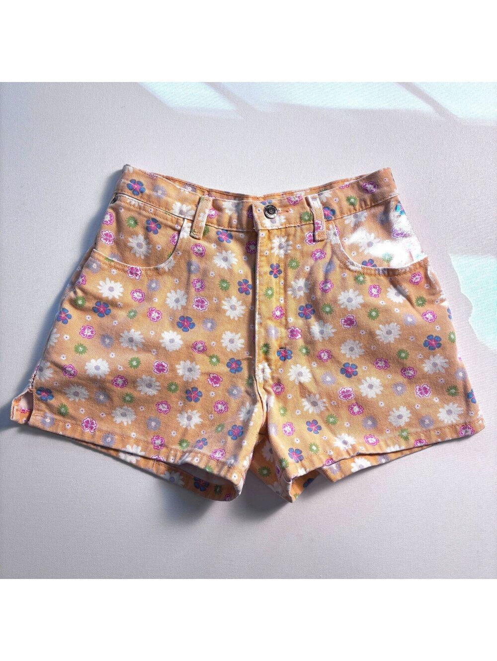 90s Floral Mom Shorts XS